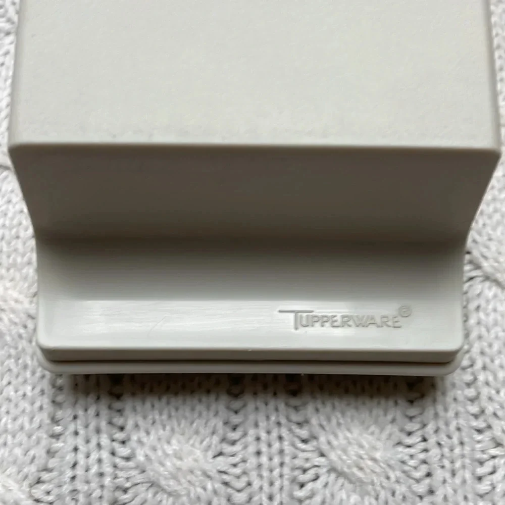 Vtg Tupperware 2 Stick Butter Holder w lid Almond/beige in color retro